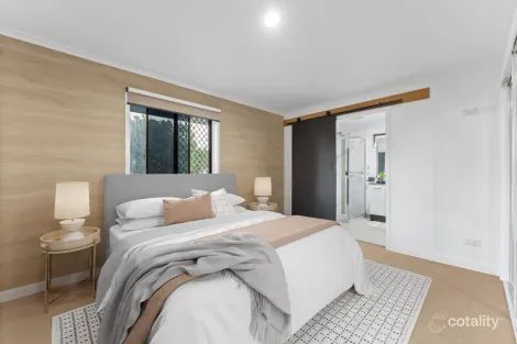 Property photo of 1 Marble Drive Carrara QLD 4211