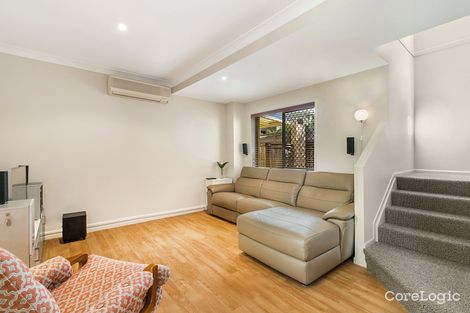 Property photo of 9/122 Central Avenue Indooroopilly QLD 4068