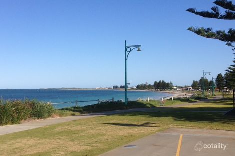 Property photo of 25 Trade Winds Drive Safety Bay WA 6169