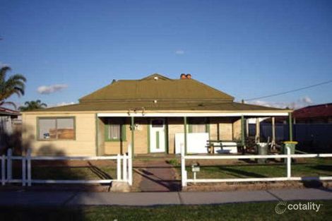 199 George St, Queens Park, WA 6107