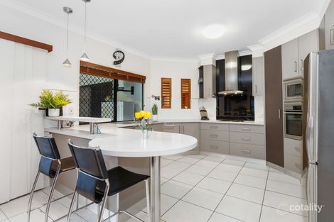 Property photo of 35 Greenview Drive Mount Louisa QLD 4814