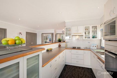 Property photo of 24 Buff Point Avenue Buff Point NSW 2262