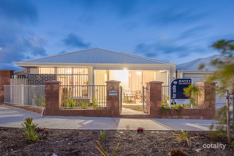 16 Petal St, Banksia Grove, WA 6031