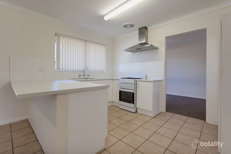 Property photo of 8 Newman Close Cooloongup WA 6168
