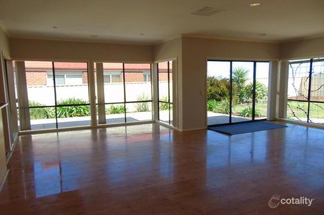 Property photo of 35 Ridgeway Melton West VIC 3337
