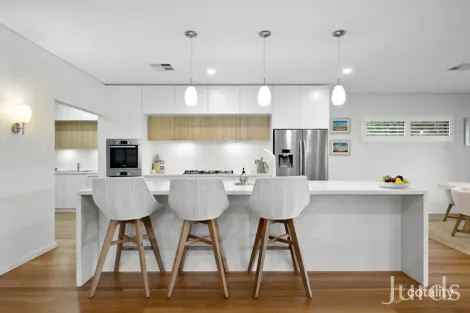 Property photo of 18 Angophora Drive Pokolbin NSW 2320