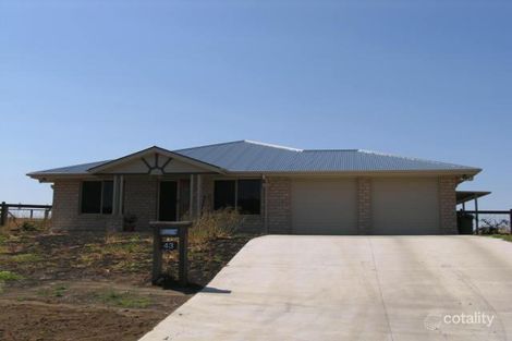 Property photo of 43 Phipps Drive Meringandan West QLD 4352