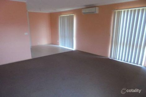 Property photo of 11 Rubus Court Meadow Heights VIC 3048