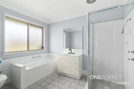 Property photo of 28 Eucalyptus Avenue Worrigee NSW 2540