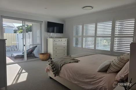 Property photo of 20 Ballyneal Loop Dunsborough WA 6281