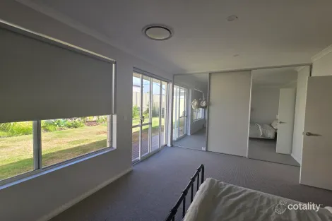 Property photo of 20 Ballyneal Loop Dunsborough WA 6281