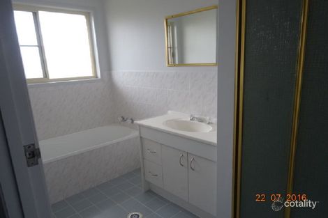 Property photo of 10 Wattle Court Stanthorpe QLD 4380