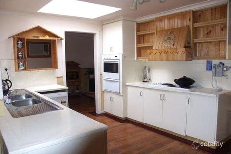 Property photo of 30 Watson Court Melton VIC 3337