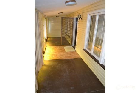 Property photo of 106 Drayton Road Harristown QLD 4350
