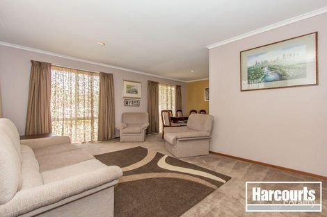Property photo of 11 Jasmine Court Cranbourne North VIC 3977