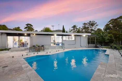 Property photo of 28 Karalta Crescent Belrose NSW 2085