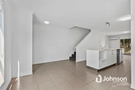 Property photo of 14/51 River Road Bundamba QLD 4304