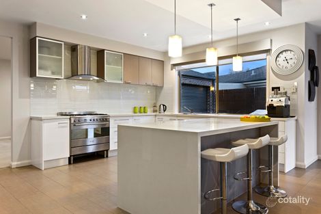 Property photo of 42 Tasman Crescent Taylors Lakes VIC 3038