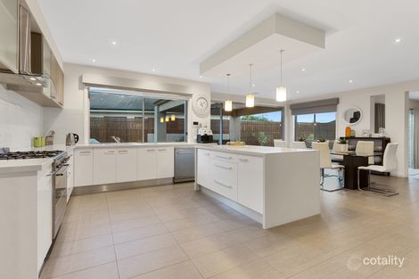 Property photo of 42 Tasman Crescent Taylors Lakes VIC 3038