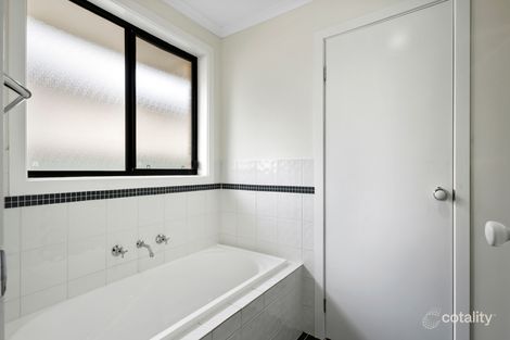 Property photo of 7 The Rise Munno Para West SA 5115