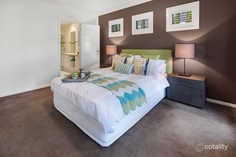 Property photo of 44 Wyralla Crescent Gisborne VIC 3437