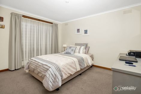 Property photo of 8 Talia Court Werribee VIC 3030
