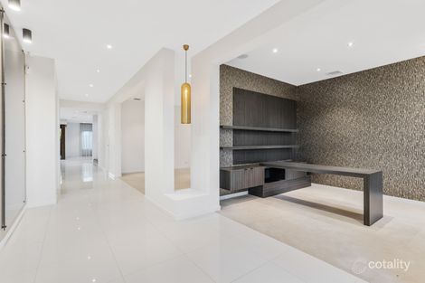 Property photo of 8 Woodlea Boulevard Aintree VIC 3336