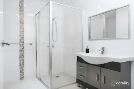 Property photo of 302/437 North Road Ormond VIC 3204