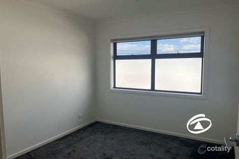 Property photo of 63 Soho Boulevard Berwick VIC 3806