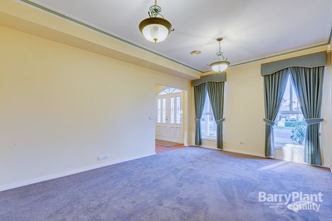Property photo of 43 Royal Crescent Hillside VIC 3037