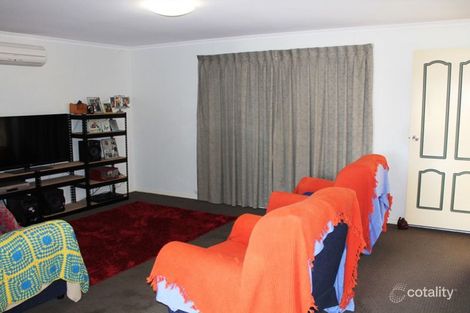 Property photo of 2/2 Eighth Road York WA 6302