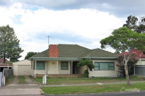 Property photo of 19 Glengala Road Sunshine West VIC 3020