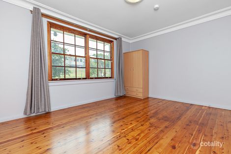 Property photo of 25 Beath Crescent Kahibah NSW 2290