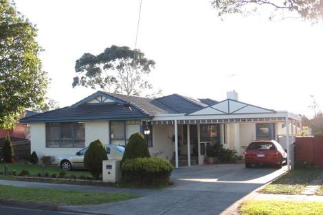 11 Lowen Rd, Glen Waverley, VIC 3150