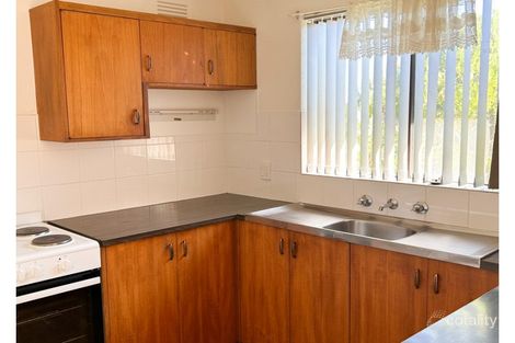 Property photo of 7/9 Henschke Avenue Tolland NSW 2650