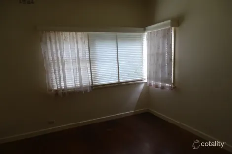 Property photo of 1 Armstrong Street Colac VIC 3250