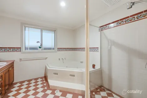 Property photo of 100 Mount Annan Drive Mount Annan NSW 2567