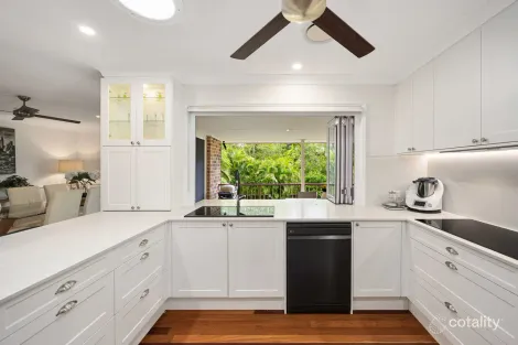 Property photo of 36 Kingfisher Place Kenmore QLD 4069