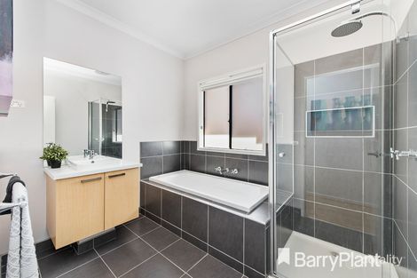 Property photo of 7 Abundant Street Werribee VIC 3030