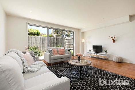 Property photo of 8 Silverbanks Grove Mentone VIC 3194