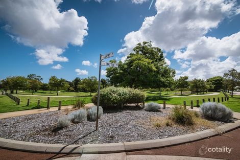 Property photo of 17 Verteramo Way Hocking WA 6065