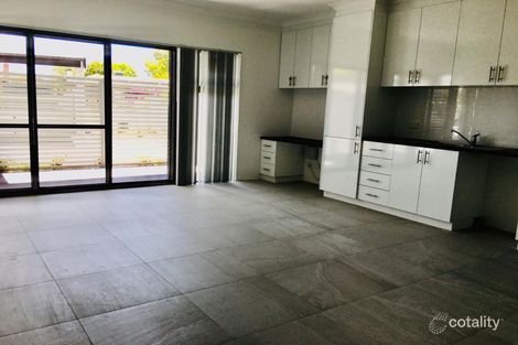 Property photo of 2 Tonbridge Way Thornlie WA 6108