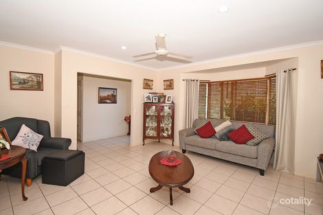 Property photo of 28 Foreshore Drive Urangan QLD 4655