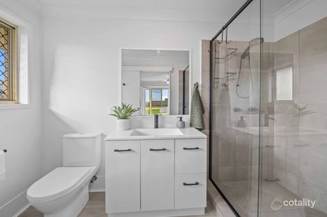 Property photo of 8 Nardoo Court Redbank Plains QLD 4301