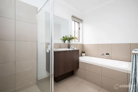 Property photo of 42 Madisons Avenue Diggers Rest VIC 3427