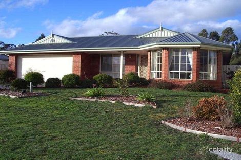 23 Hibiscus Ct, Kilmore, VIC 3764