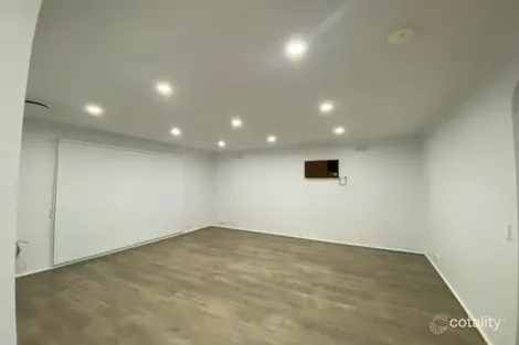 Property photo of 34 Empress Way Melton West VIC 3337