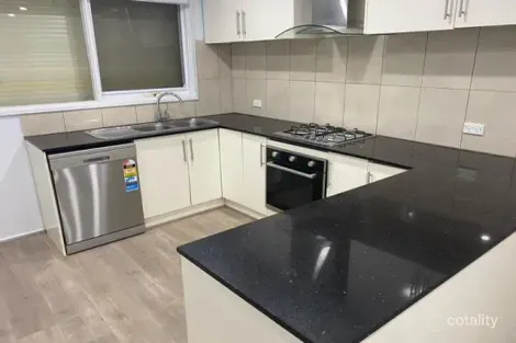 Property photo of 34 Empress Way Melton West VIC 3337