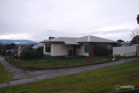 Property photo of 21 Pruden Street Moe VIC 3825