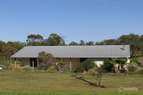 3 Petersens Rd, Kingsthorpe, QLD 4400